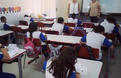 Escolas Municipais aplicam Avaliação Padronizada em Anadia 
