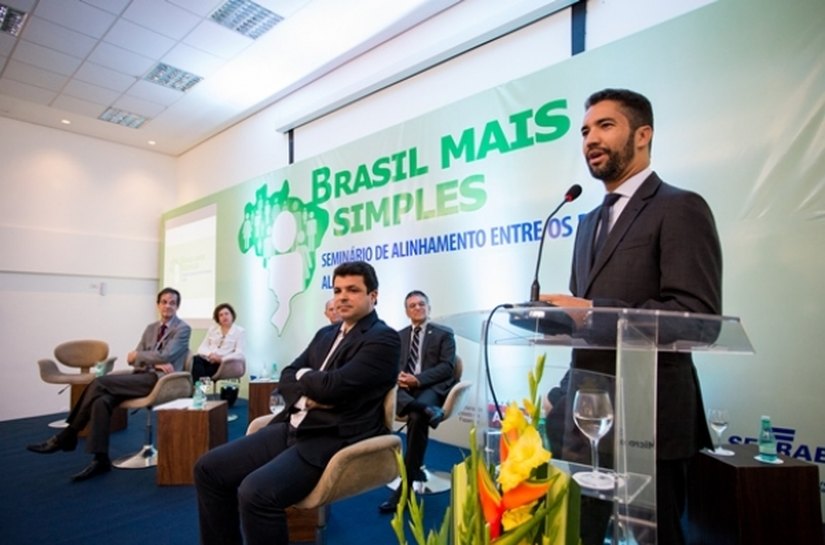 ‘Brasil Mais Simples – Alagoas’ reúne gestores públicos para alinhar ações