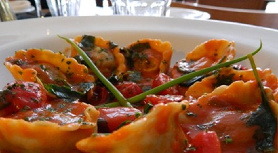Ravioli de Aratu - Prato da Boa Lembrança no Restaurante La Tavola