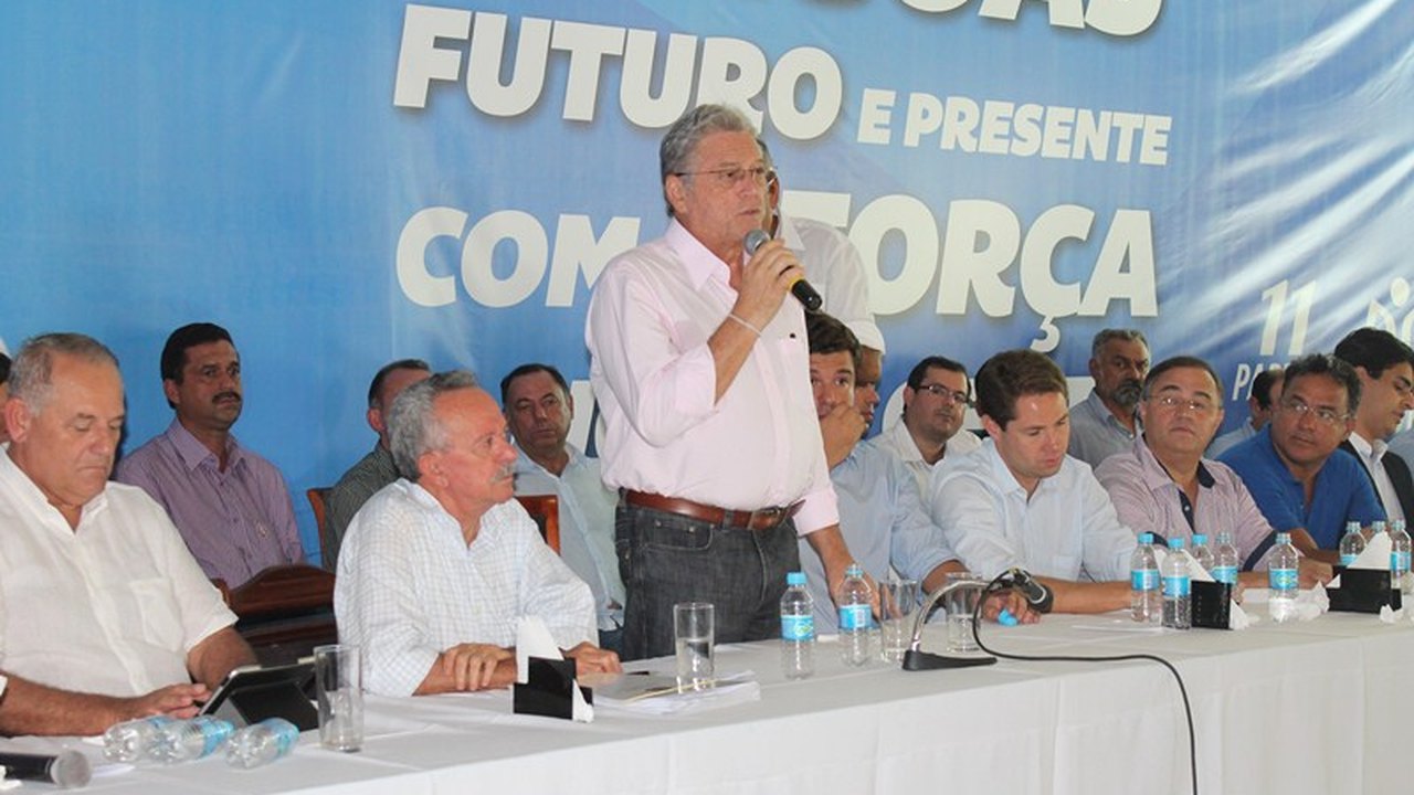 Téo Vilela destaca ações do seu governo e não define apoio a pré-candidatura de Benedito de Lira