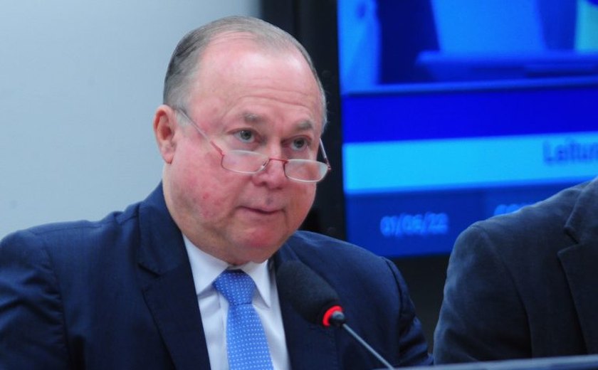 Comissão de Constituição e Justiça quer ouvir Zambelli e testemunhas antes de votar parecer sobre a perda de mandato