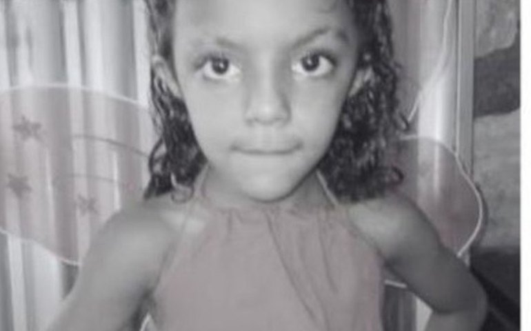 Menina de seis anos morre após ingerir medicamentos controlados da mãe em Delmiro Gouveia