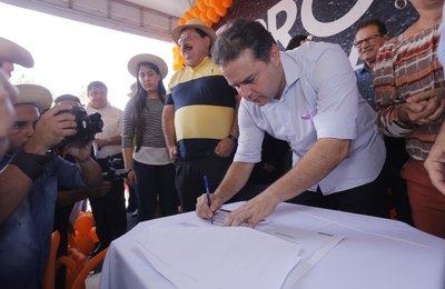 Governador lança Plano de Desenvolvimento e assina ordens de serviço em Rio Largo