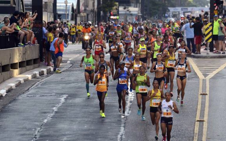 Africanos mantêm hegemonia na São Silvestre e vencem provas feminina e masculina