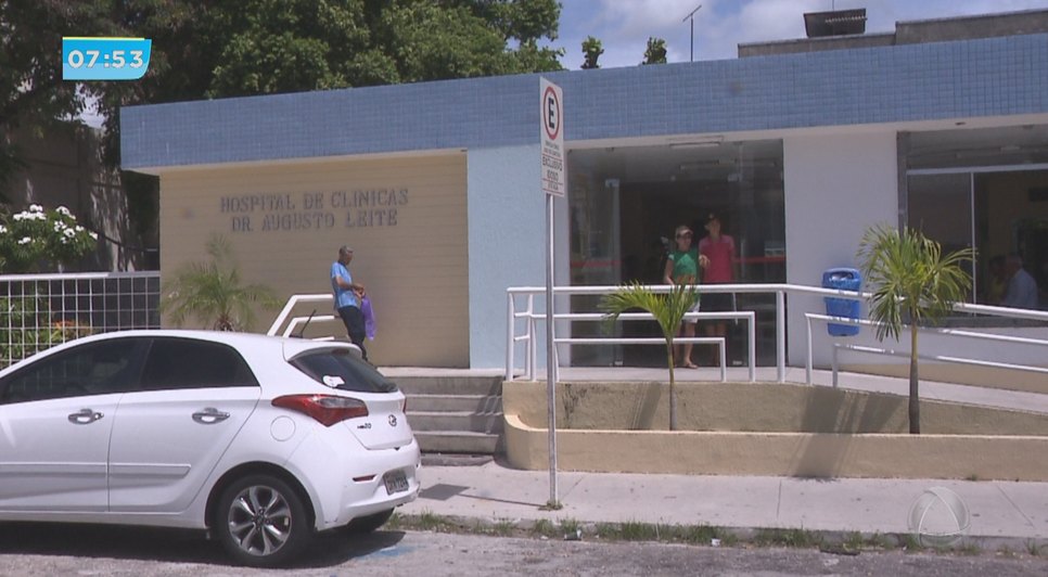 Anestesistas do Hospital de Cirurgia continuam paralisados
