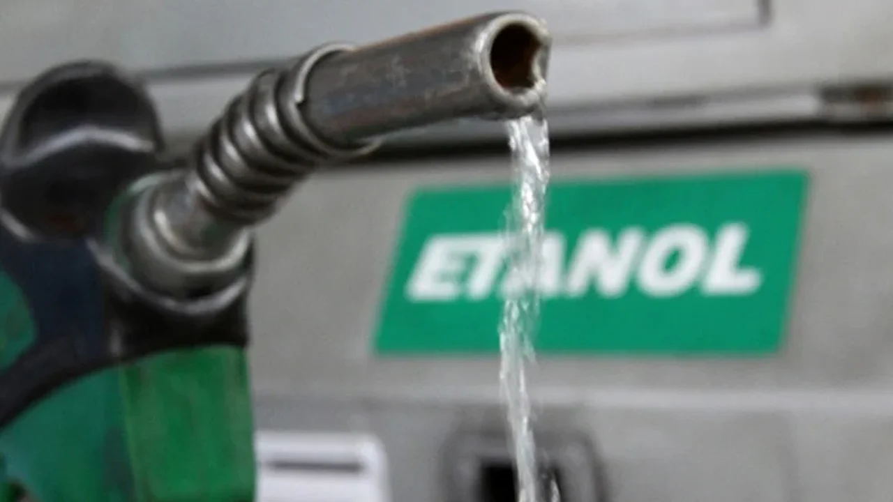 Etanol hidratado sobe 7,24% e anidro avança 5,32% nesta semana nas usinas paulistas, diz Cepea
