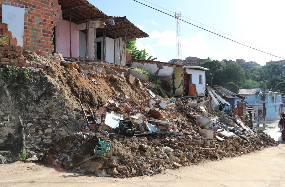 DESABAMENTO CASAS CIDADE NOVA / Foto: Ascom/Assistência Social