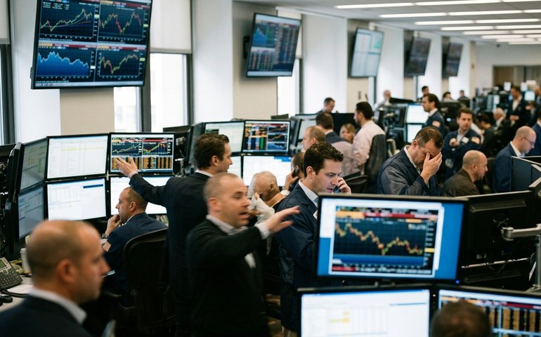 Bolsas de NY avançam com otimismo sobre Oriente Médio; S&P 500 e Nasdaq renovam recordes