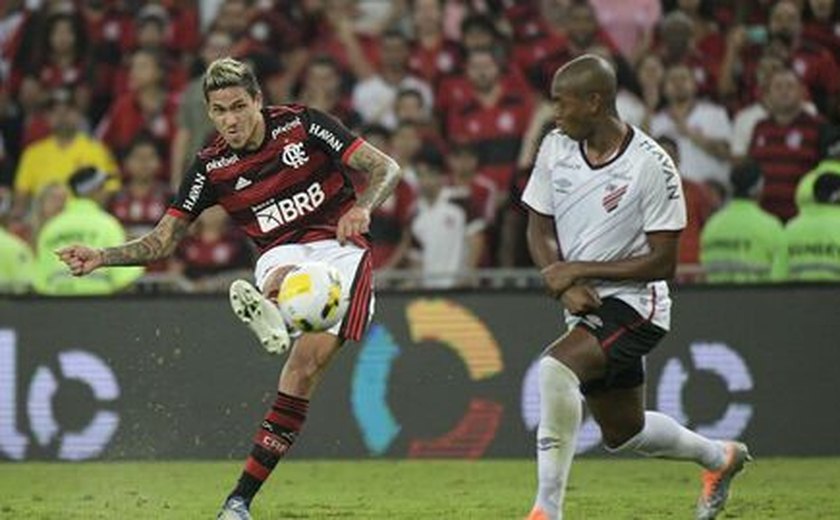 Flamengo encara Athletico-PR em último duelo antes da final da Copa do Brasil; veja onde assistir