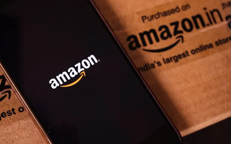 Amazon supera expectativa de lucro no 1tri25, mas decepciona em guidance; ação cai 3%