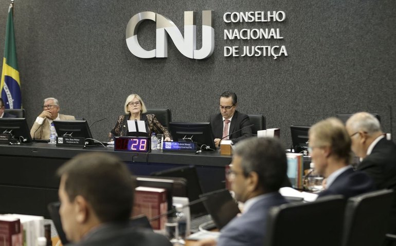 CNJ e Justiça vão estabelecer medidas para melhoria de presídios