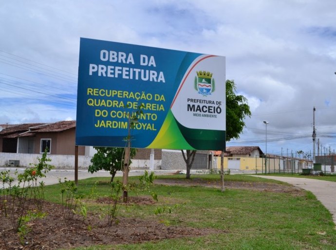 Prefeito Rui Palmeira entrega quadra de futevôlei no Jardim Royal neste sábado