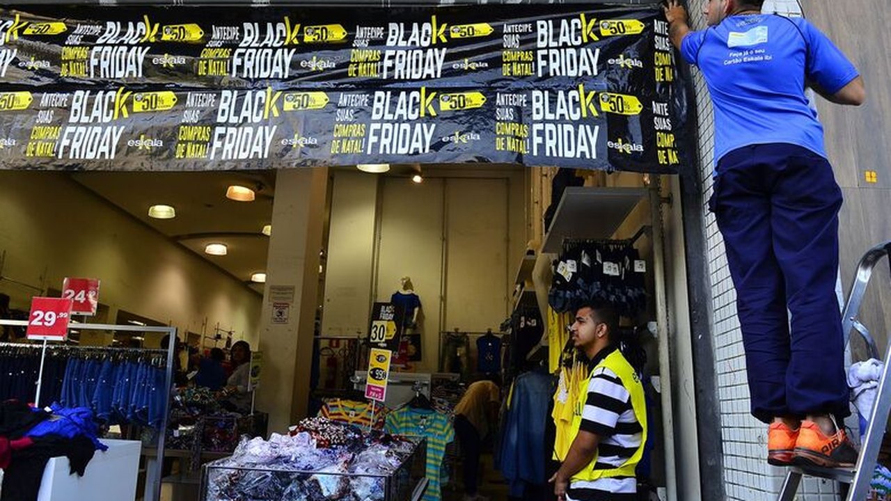 Vendas na Black Friday devem cair pela primeira vez em cinco anos