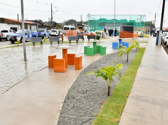 Parceria que transforma: Prefeitura e Intercement inauguram praça no bairro Novo São Miguel