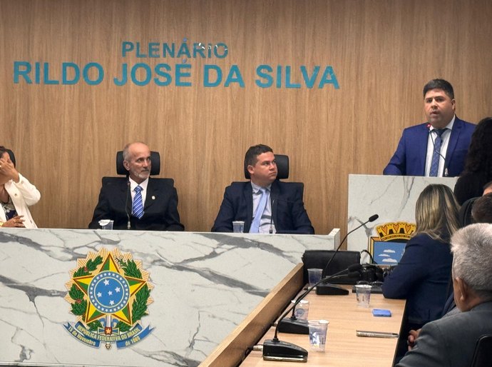 Nova Câmara de Maragogi é inaugurada em sessão solene