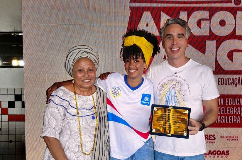 Rafael Brito reafirma compromisso com a educação antirracista e renova apoio ao Projeto Angola Janga