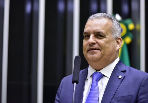 Alfredo Gaspar garante aprovação de urgência para PL que dá garantia às vítimas da Braskem