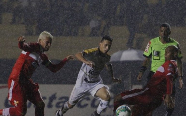 Série B: CRB arranca empate contra o Criciúma no final do jogo