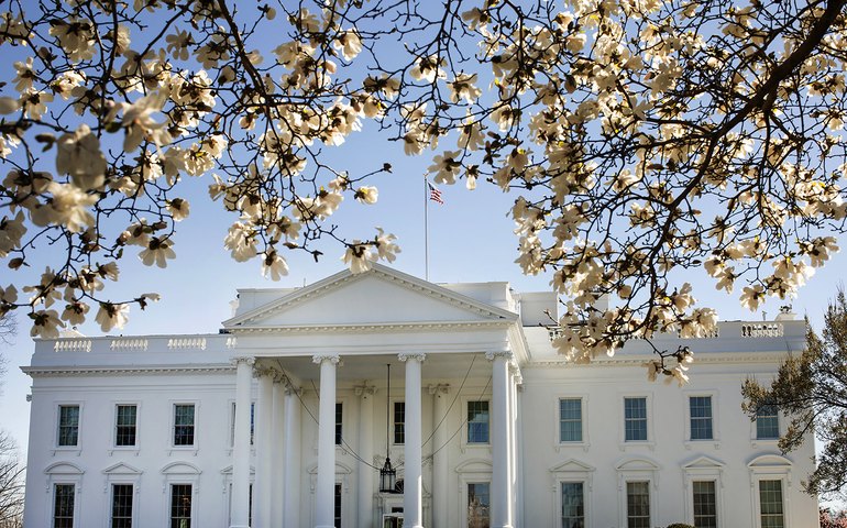 Casa Branca critica planos da oposição para teto da dívida norte-americana