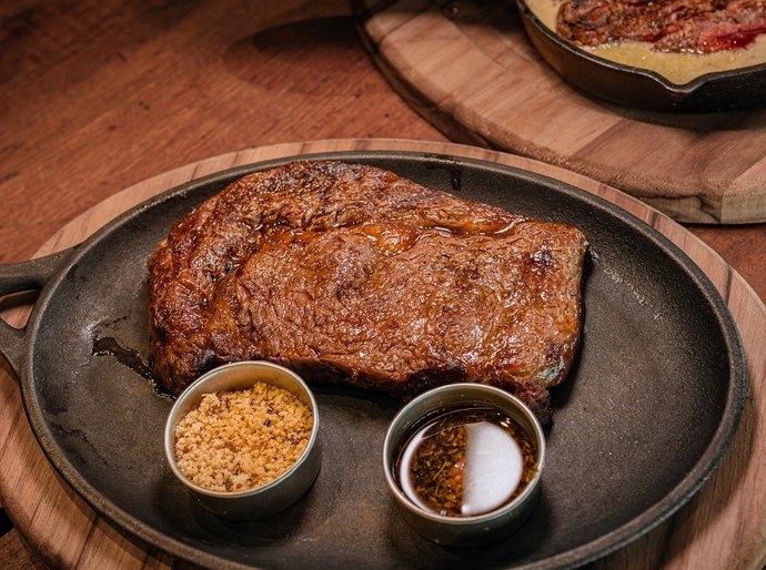 Feriado prolongado combina com churrasco: 5 dicas para escolher e preparar cada corte de carne