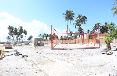 Prefeito em exercício, Walter Avelino, visita obras na região dos Canais