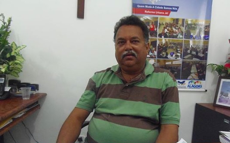 Justiça afasta prefeito e secretário de infraestrutura de Igreja Nova