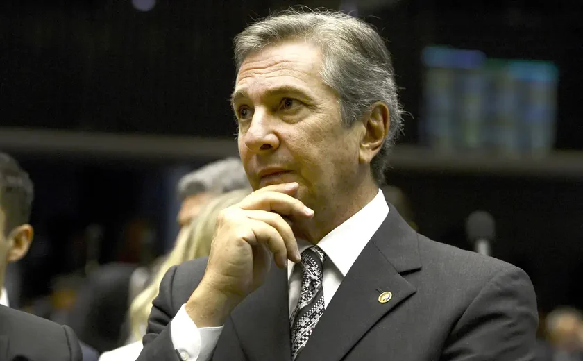 Ex-presidente Fernando Collor é preso em Maceió