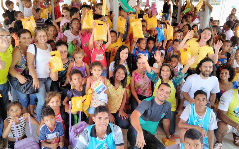 Estrela: Fundação Alcance lança um calendário solidário no estado