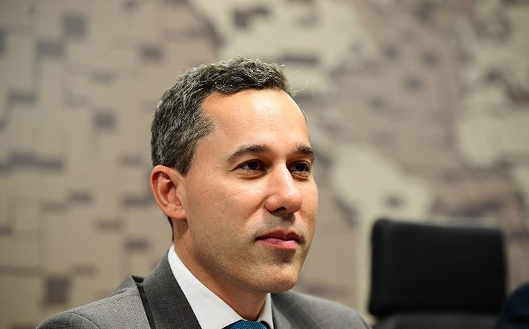 Watt Neto afirma confiar em solução rápida para atraso na subvenção do diesel