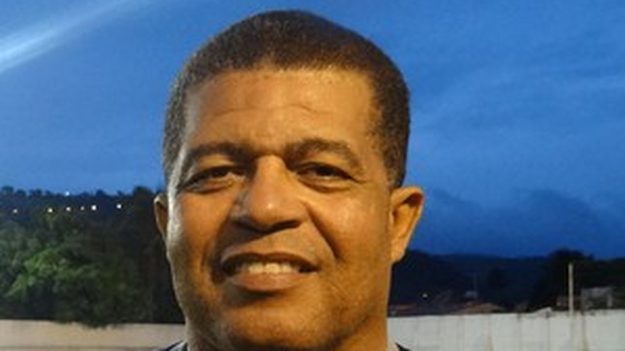 Laelson Lopes não é mais técnico do CSE
