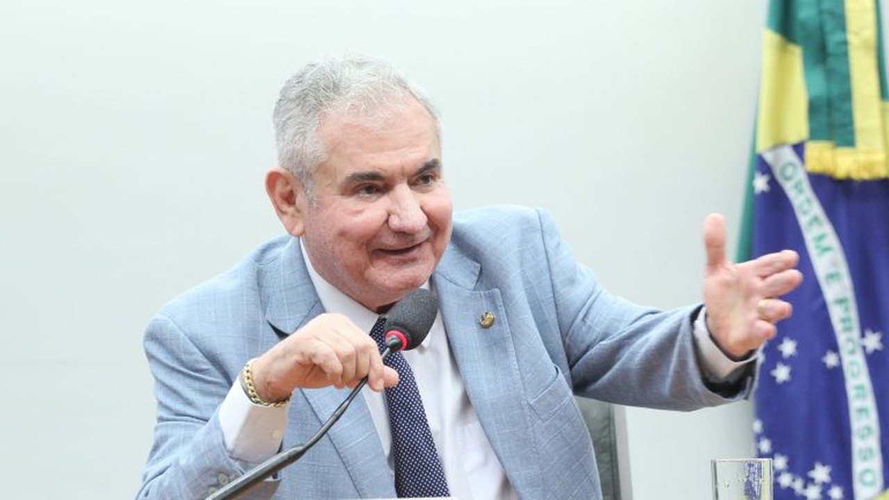 Orçamento de 2025 deverá ser votado depois do carnaval
