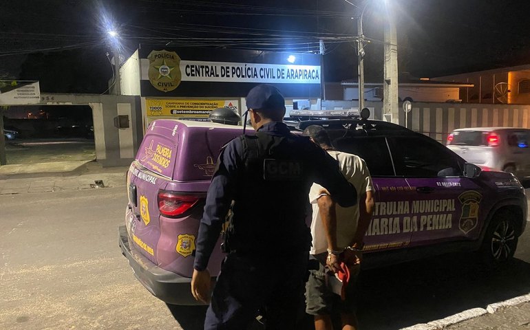 Homem armado com faca ameaça mãe e é preso em Palmeira dos Índios