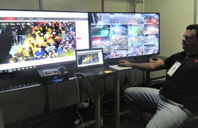 Prefeitura de Penedo instala central de monitoramento de vídeo na arena do Bom Jesus