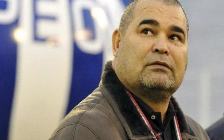 Ex-goleiro Chilavert anuncia que concorrerá à presidência do Paraguai em 2023