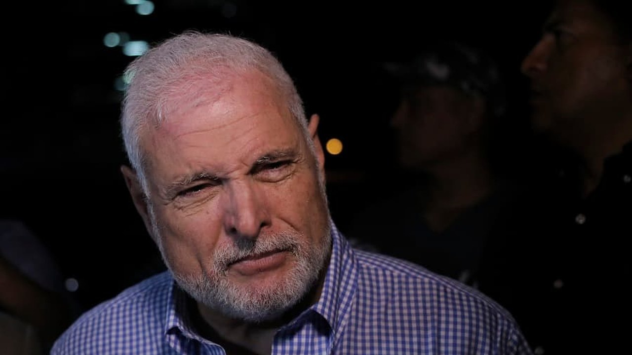 Panamenhos votam para presidente; pupilo de Martinelli é favorito