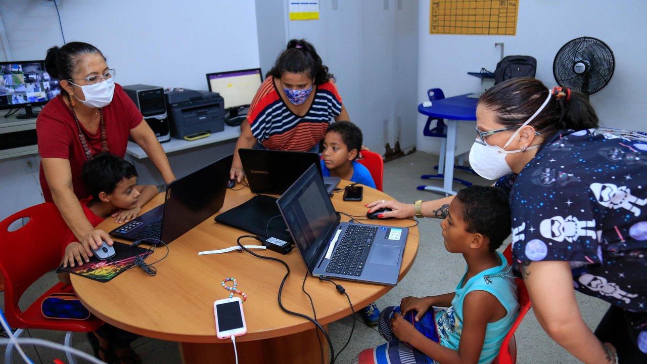 Coordenadores pedagógicos comemoram valorização da categoria com pagamento de Função Gratificada