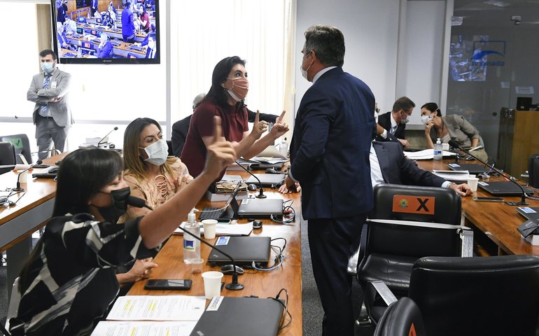 Maioria dos países adota cota para mulheres na política; 22,6% reservam cadeiras