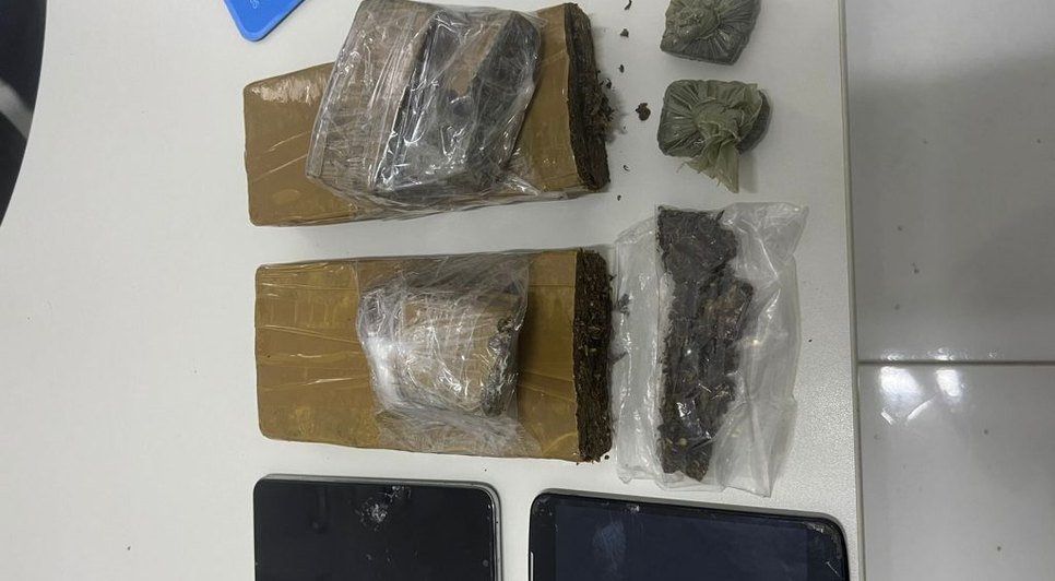 Homem é preso com 2 kg de maconha em Propriá / Foto: Foto: Polícia Civil/ Divulgação