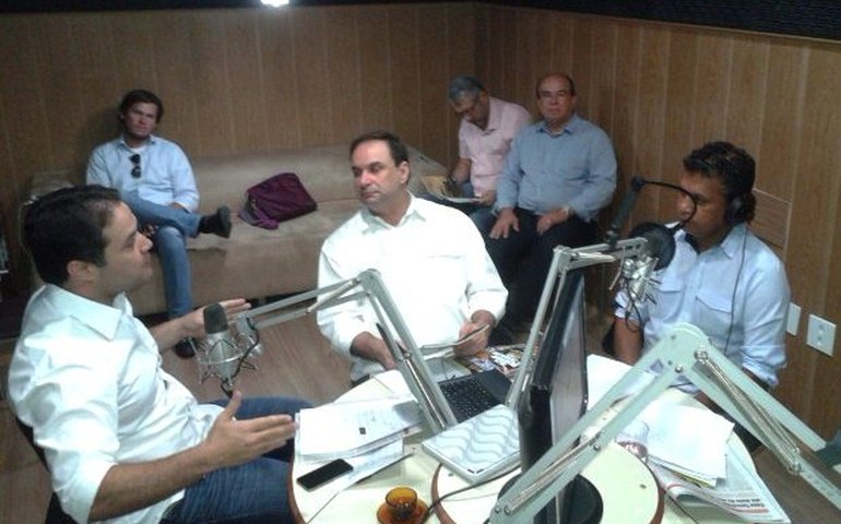 Renan Filho afirma em Arapiraca: “Estamos montando um plano de governo para o povo”