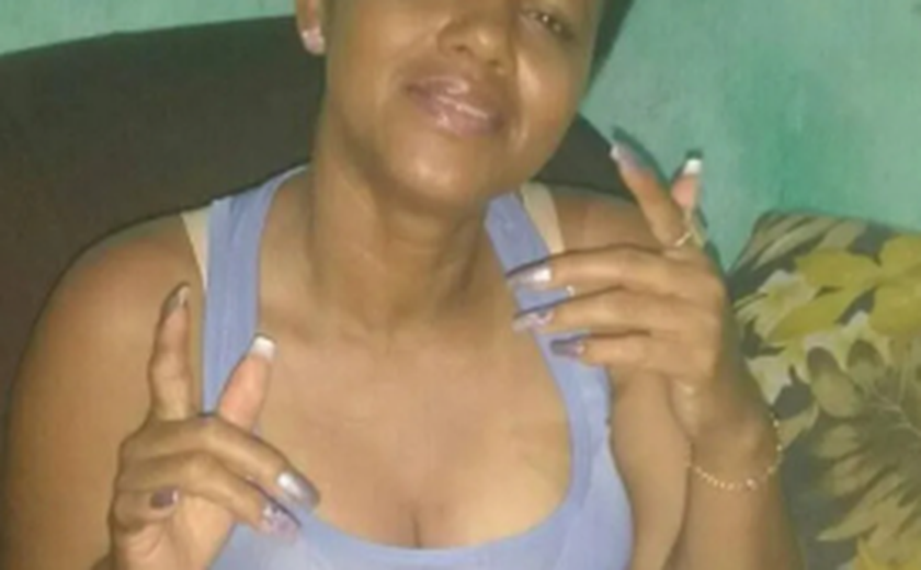 Mulher mata companheiro a facadas e é presa ao tentar fugir, em Penedo (AL)