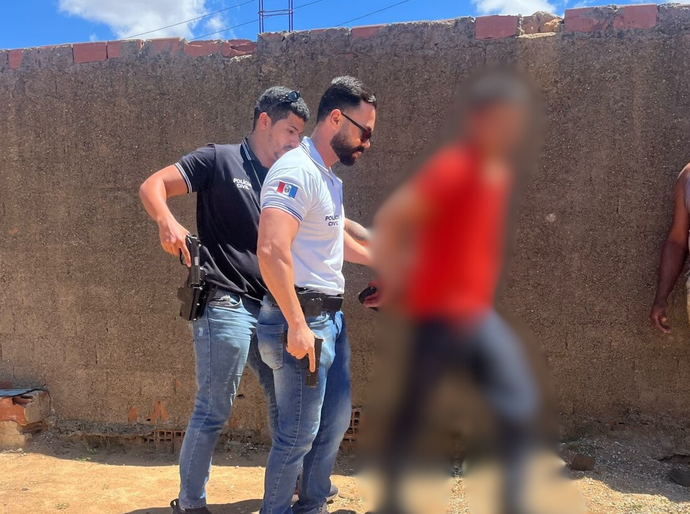 Polícia Civil prende suspeito de matar vizinho a golpes de enxada em Arapiraca