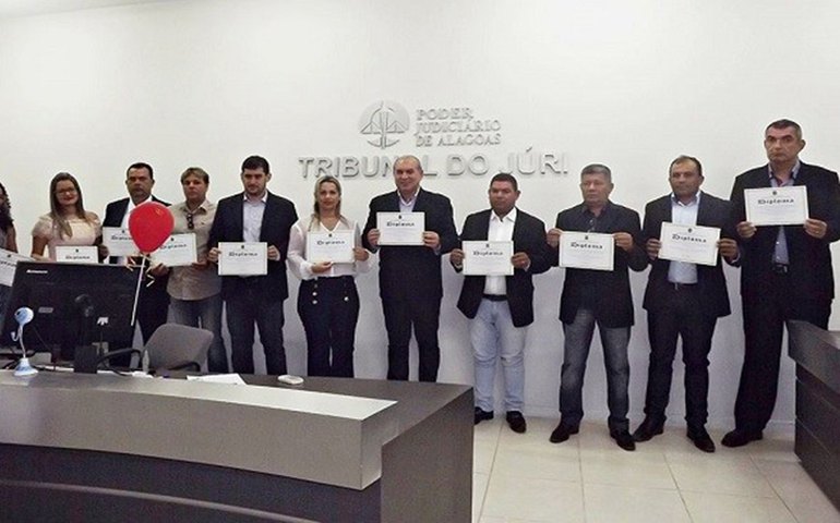 Câmara de Paulo Jacinto, AL, aprova aumento de salário para prefeito eleito