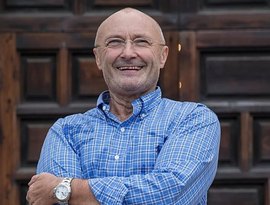 Phil Collins fala sobre recuperação após problemas de saúde