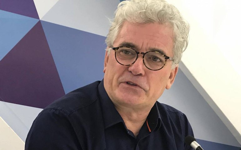 Tarde de conversa, poesia e música na Bodega do Sertão