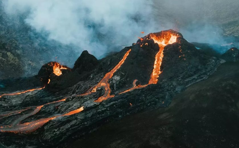 Pesquisador brasileiro vai à China investigar se erupções de vulcões nordestinos foram como no Vesúvio ou no Havaí