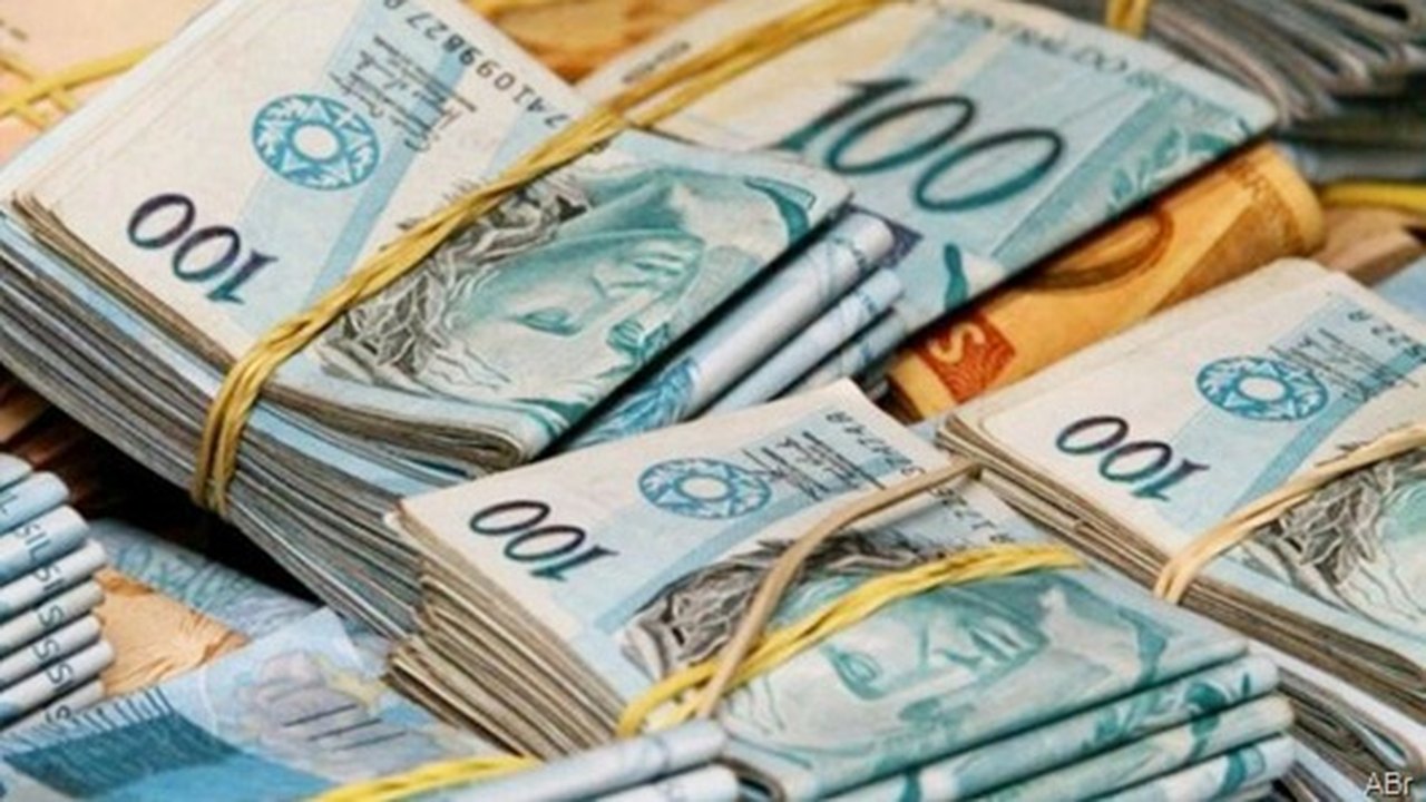 Reforma do IR encolhe arrecadação em R$ 53,6 bilhões, aponta estudo