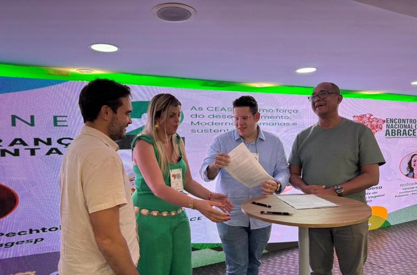 Ideral firma parceria para implantação de sistema inovador no Ceasa Alagoas durante encontro nacional