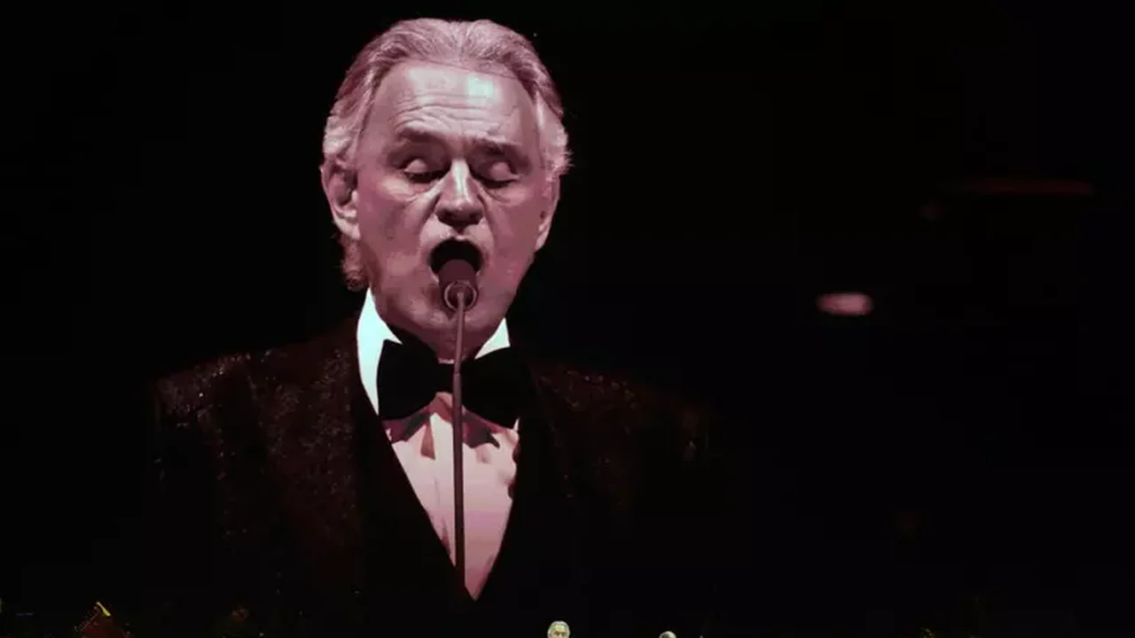 Bocelli celebra 30 anos de carreira com lançamentos especiais para colecionadores