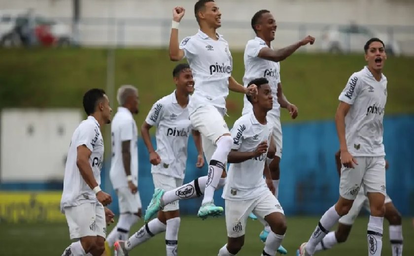 Santos vence São Raimundo-RR na Copa SP em jogo com homenagens a Pelé