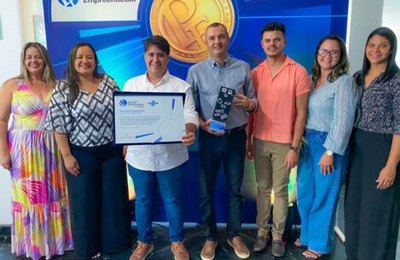 Prefeito Nicolas Pereira recebe prêmio no XI Prêmio Sebrae Prefeito Empreendedor